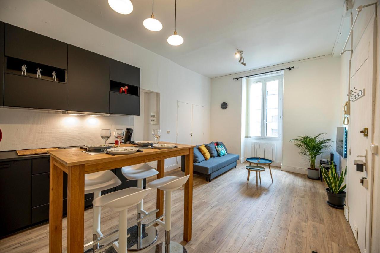 Coeur De Ville, Magnifique Appartement + Parking Pau Extérieur photo