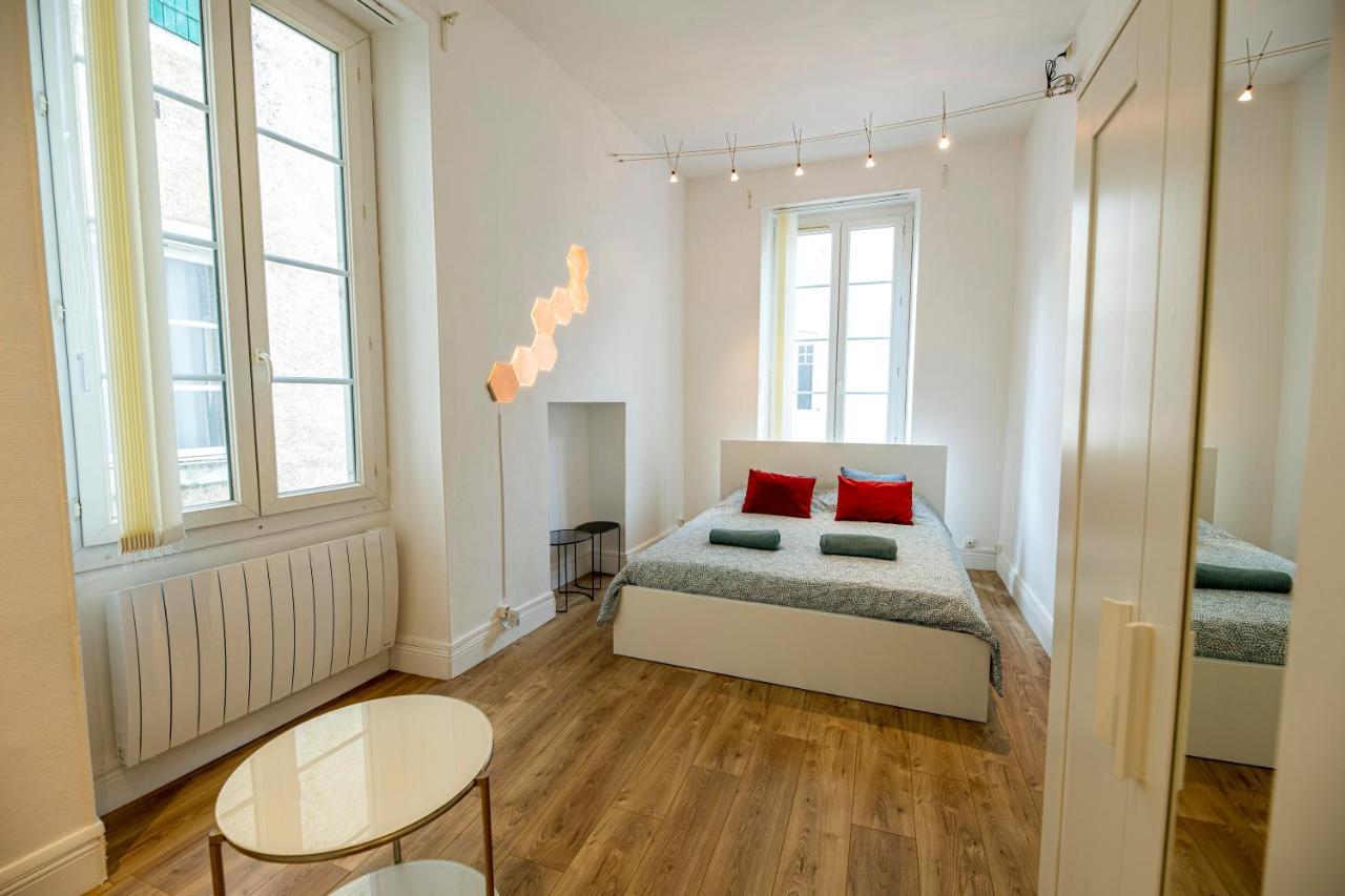 Coeur De Ville, Magnifique Appartement + Parking Pau Extérieur photo